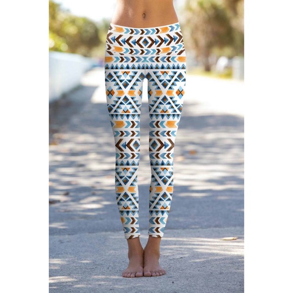 Pineapple Clothing Workout Set Ethno Chic print - Picture 2 of 10